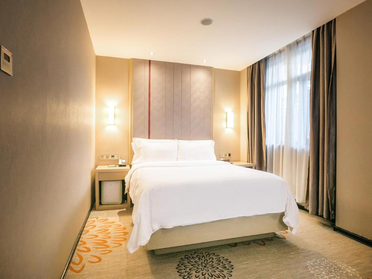 ลาเวนเด โฮเต็ล ต้าเหลียน มาหลัน พลาซ่า ซับเวย์ สเตชั่น บรานช์ Hotel ภายนอก รูปภาพ